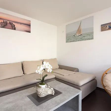 With Parking Space - Krk - 22447 Apartmán Vantacici