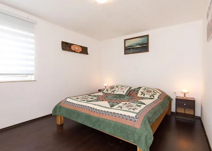 Apartment With Parking Space Vantacici, Krk - 22447 *