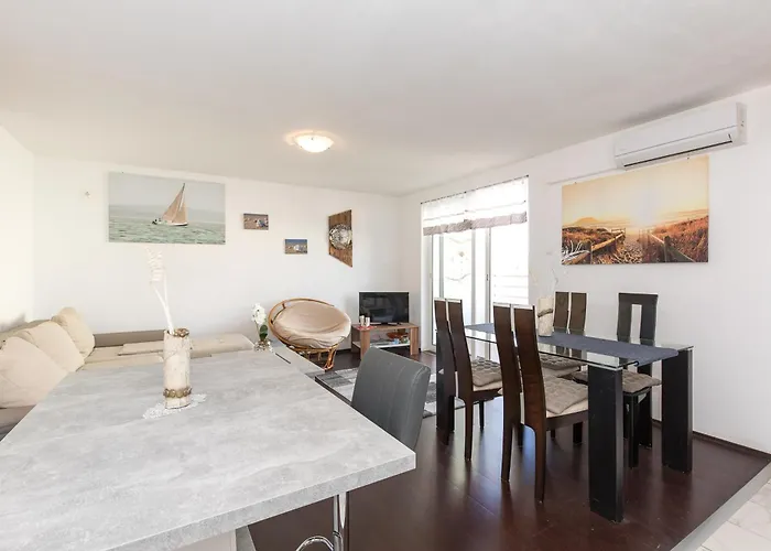 Apartment With Parking Space Vantacici, Krk - 22447